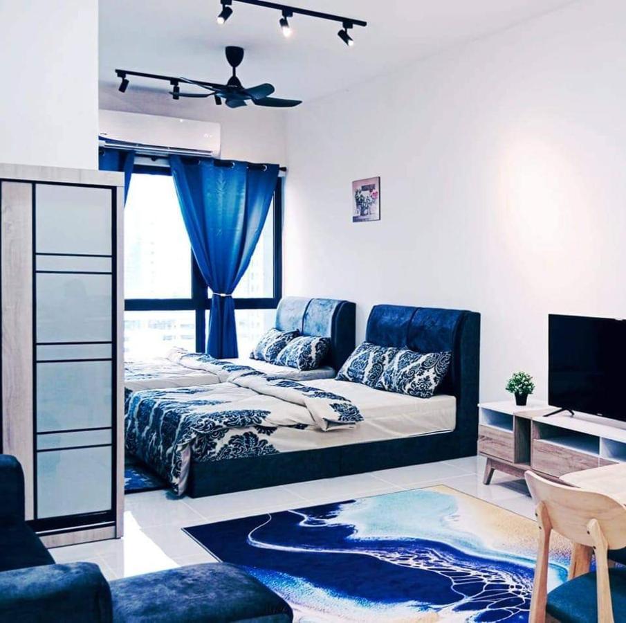 Tulip Touch Homestay Kota Warisan Klia Sepang Exteriér fotografie